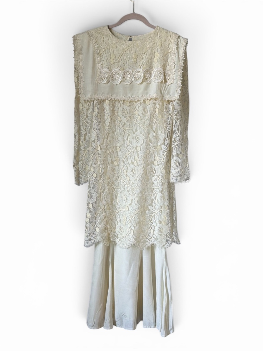 Vintage Delicate Cream Lace Long-Sleeve Maxi Dress Victorian Lacemade Size 4